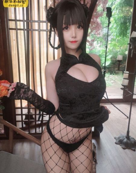 年轻的邻居5在线观看