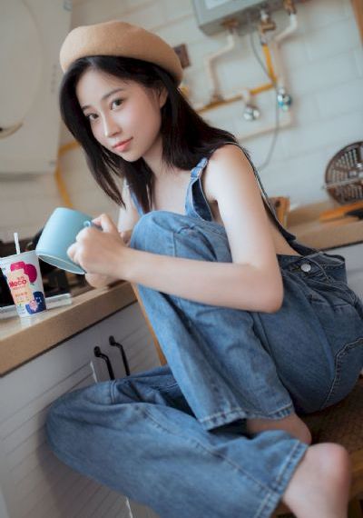 年轻的阿姨2