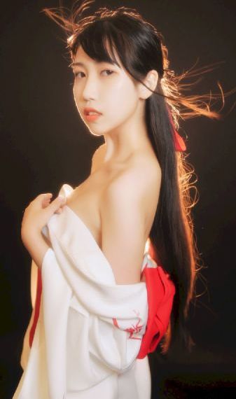 《田螺姑娘》