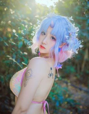 妻子和他的学生