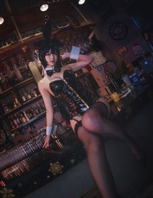 出差被未婚夫上司连续